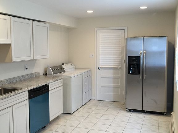 5th image of 50 Birch Ln