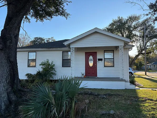151 River Bend Dr, River Ridge, LA 70123