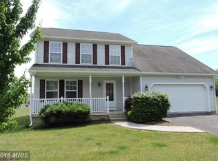 183 Teal Rd N, Martinsburg, WV 25405