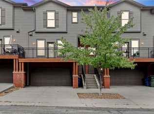 5245 Overland Dr APT A20, Lawrence, KS 66049