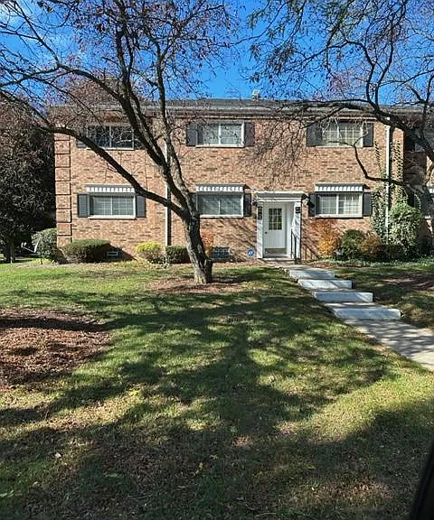 587 E Fox Hills Dr #587 — Photo 10
