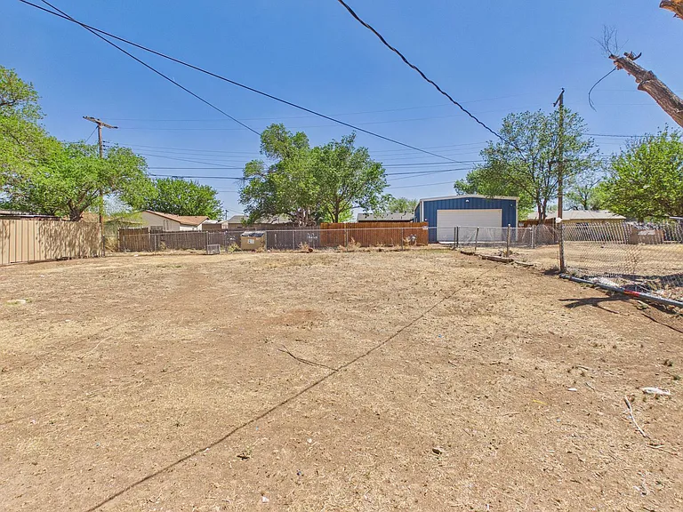 3810 Mesa Verde Dr — Photo 16
