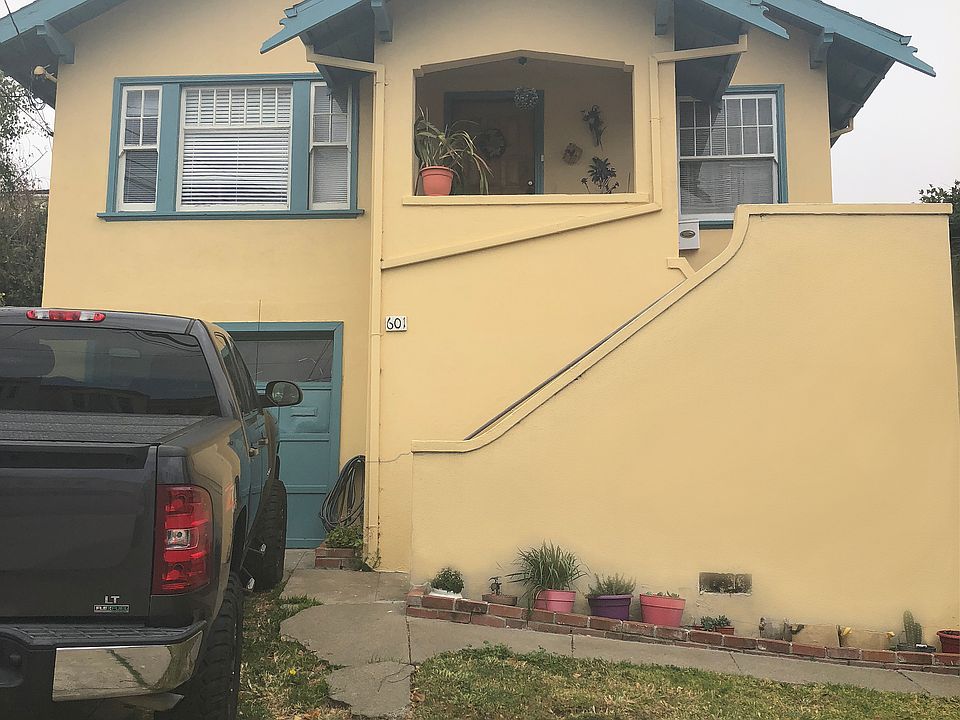 1st image of 601 Walnut Ave