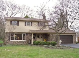 1220 S 6th St, St Charles, IL