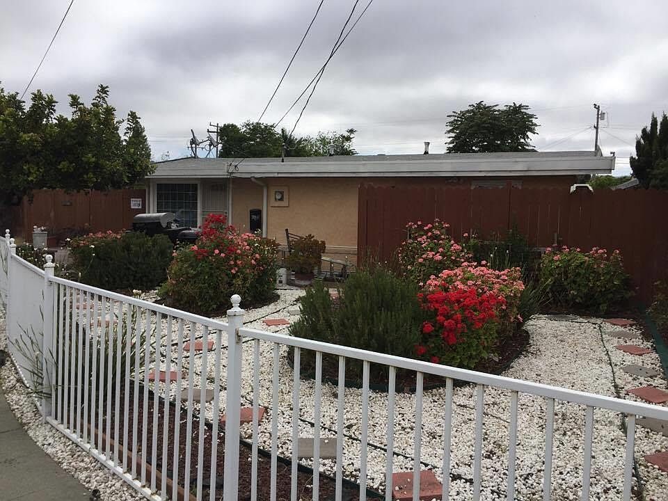 1st image of 27756 Biscayne Ave