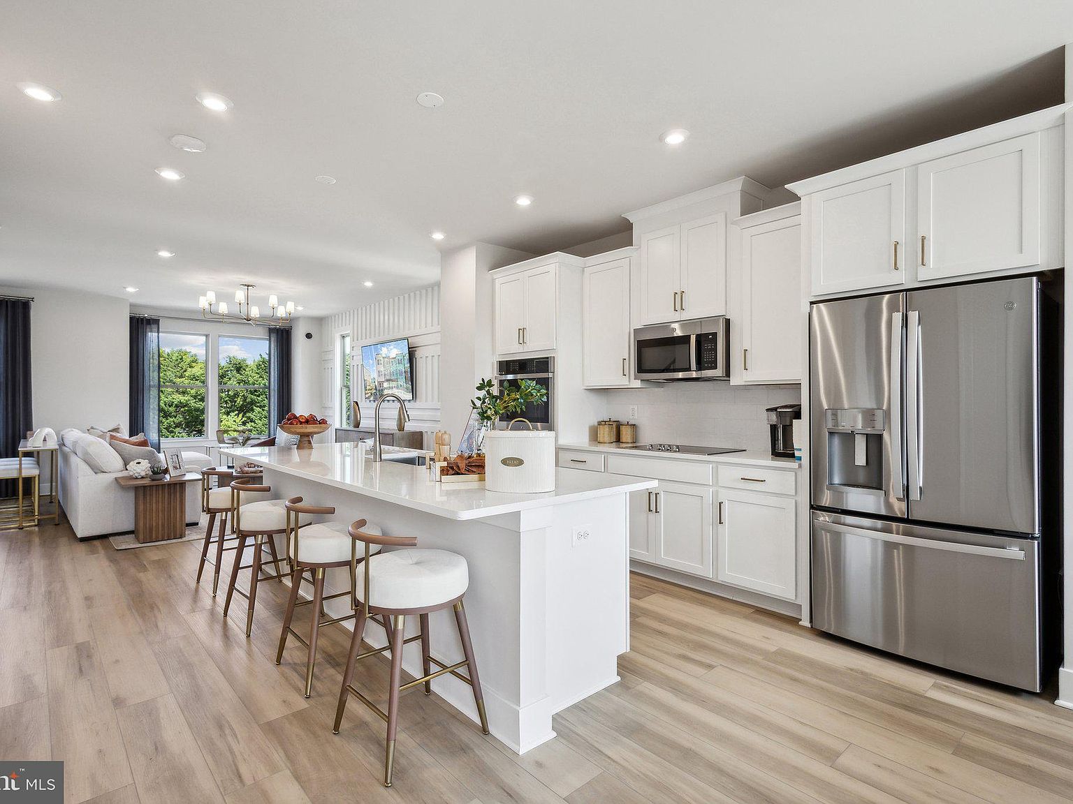 2101 Acadia Rd, Herndon, VA 20170 | Zillow