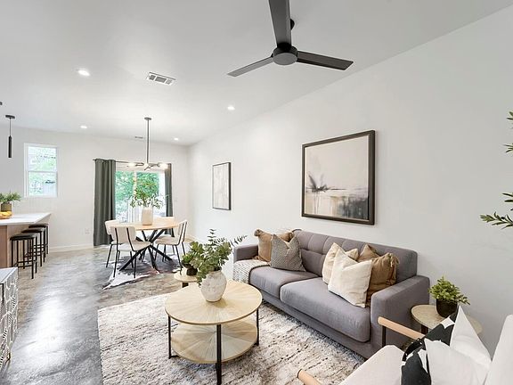 4th image of 4805 Sara Dr