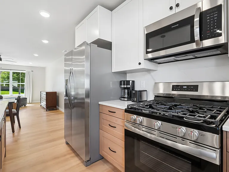 1417 Ellis Blvd NW — Photo 9