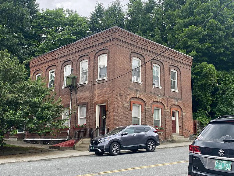 17 State St — Photo 10