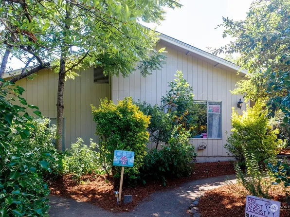 1113 4th Avenue W #2, Olympia, WA 98502