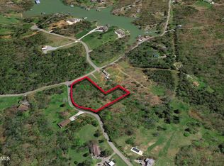 3115 High View Dr, Louisville, TN 37777