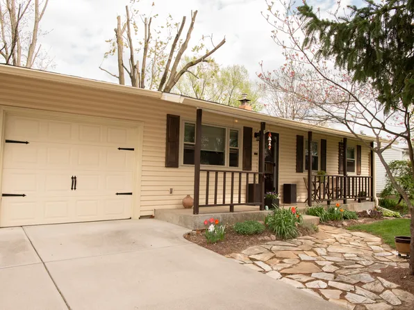 222 Westlea Dr, Westfield, IN 46074