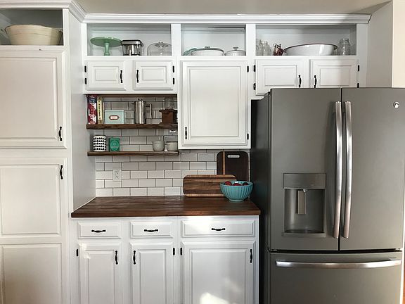 3rd image of 125 Nina Dr
