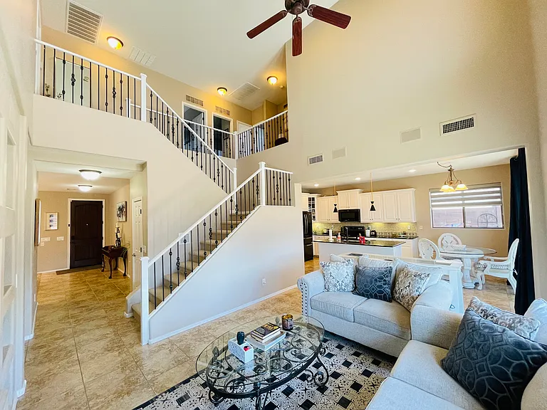 1393 E Martha Dr — Photo 10