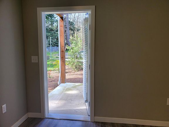 5th image of 1244 Cora St SE #10747919