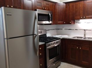 208 W Weber Rd, Columbus, OH 43202