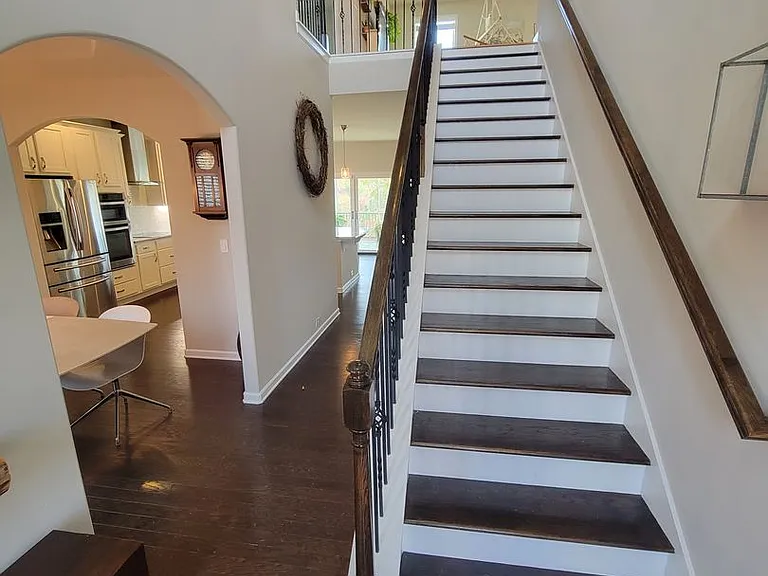 416 Jones Peak Dr — Photo 2