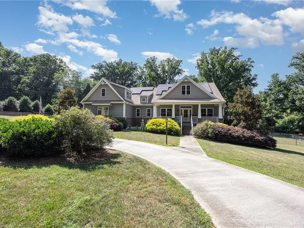 139 River Rd, Advance, NC 27006