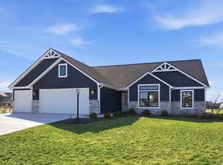 16987 Gokey Blvd, Huntertown, IN 46748