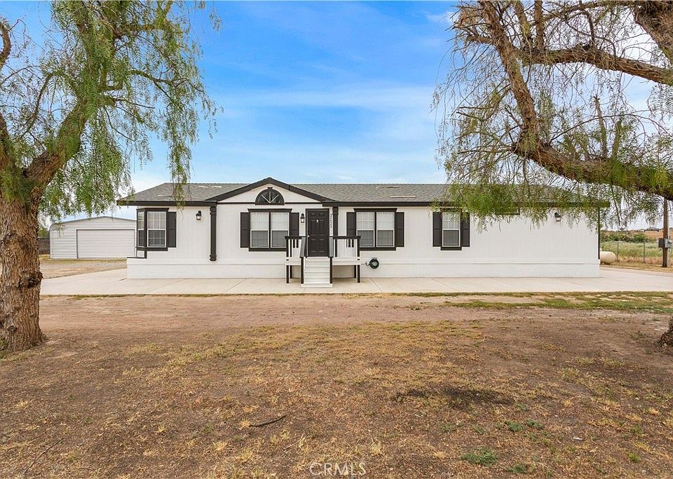 1st image of 32623 Patita Ln