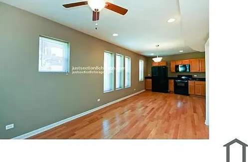 2 bed, $1,460 — Photo 2