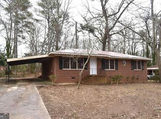 1316 Greenview Dr, Griffin, GA 30224