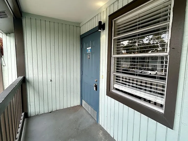 Janie B Apartments — Photo 15