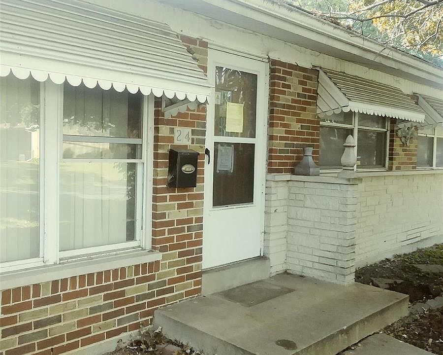 1st image of 24 Radford Dr