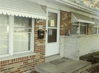 24 Radford Dr, Florissant, MO