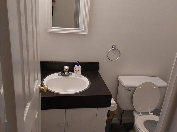4th image of 6907 Harvard Ln #6907