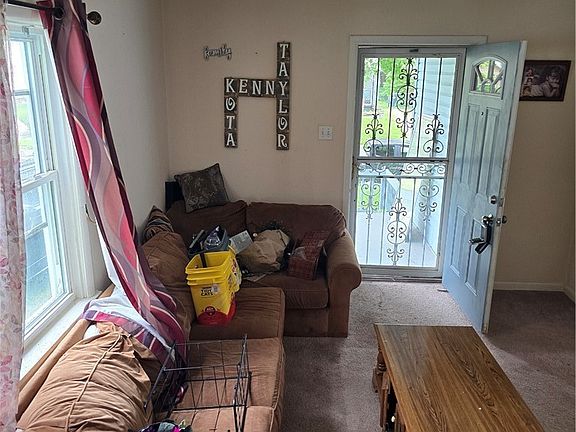 2nd image of 490 Tompkins Ave