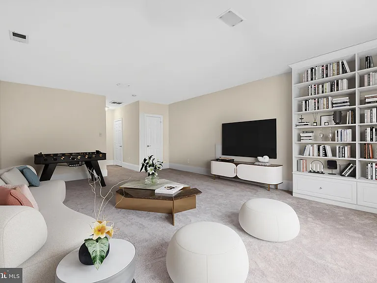 9860 Palace Green Way — Photo 46