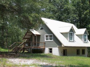 2168 Old Georgetown Rd W, Cassatt, SC 29032