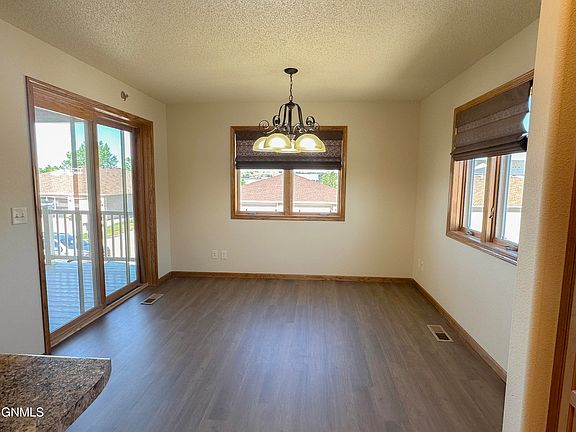 4th image of 2504 Nash Ln SE #3