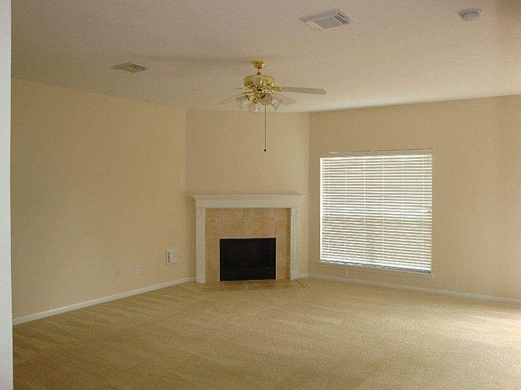 3rd image of 16623 Wheat Mill Ln