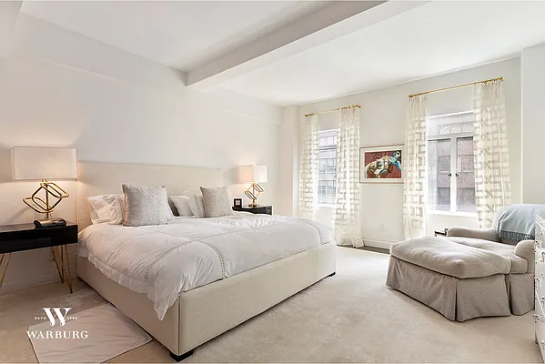 Rented by Warburg | media 12