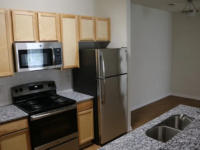 Skyline Terrace — Photo 8