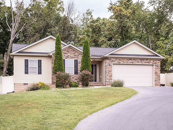 2nd image of 1158 Landon Dr