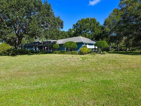 4th image of 4411 Satinleaf Ln