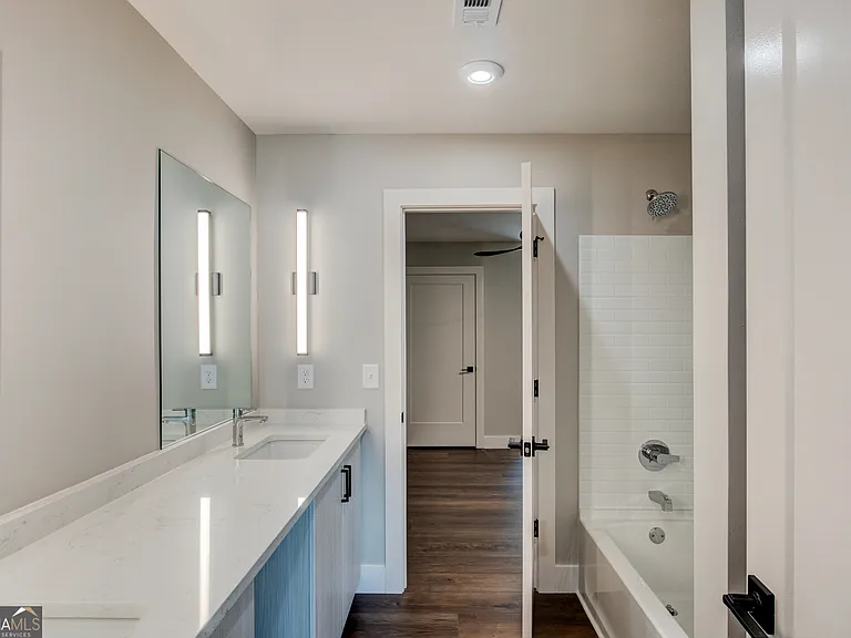119 Chateau Dr — Photo 18