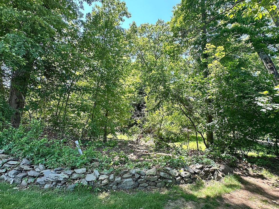 2nd image of 77 Gregory Dr