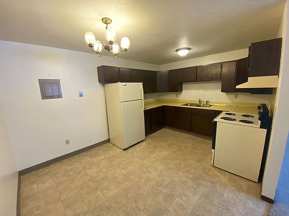 2nd image of 1508 1st Ave NW #7