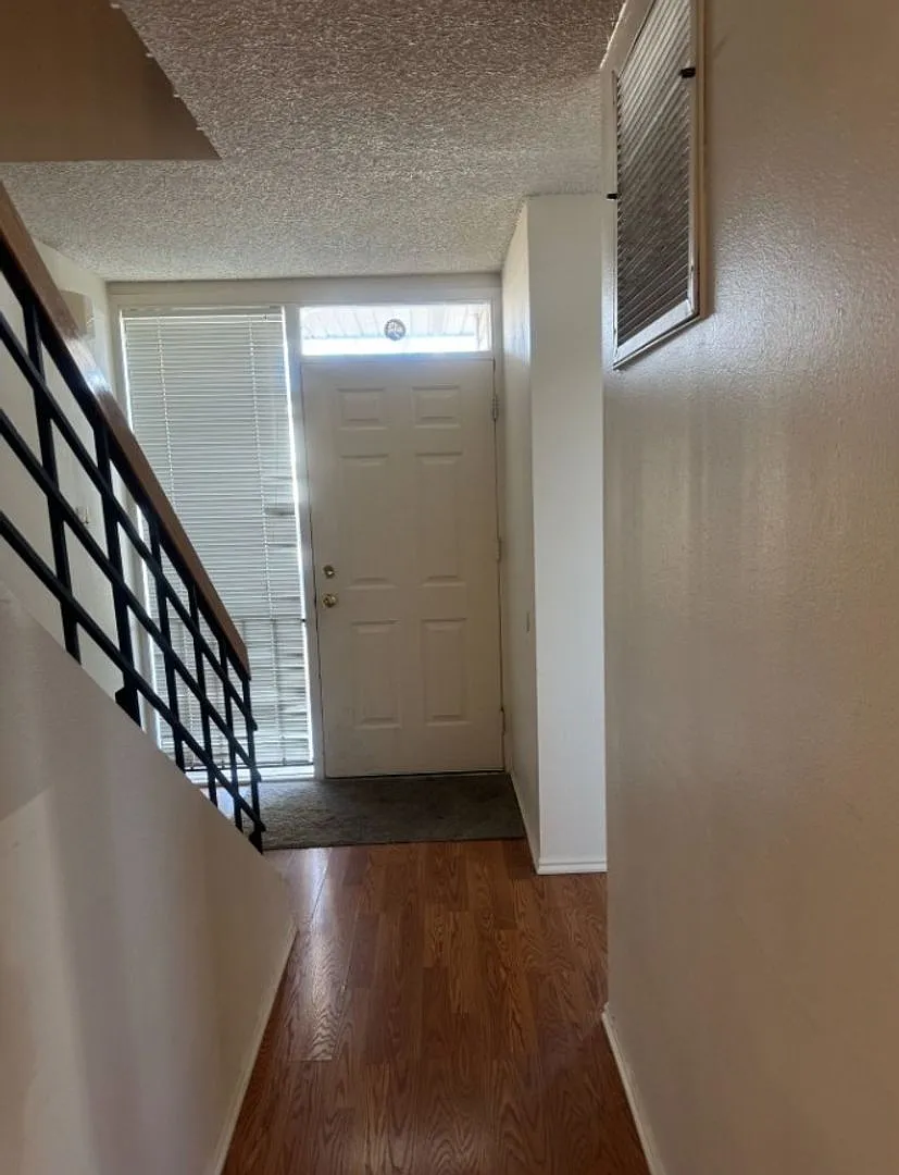 Morris 1227 Pinecone Dr — Photo 2