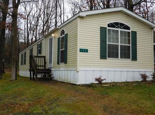 173 Gold Ln, Stroudsburg, PA 18360