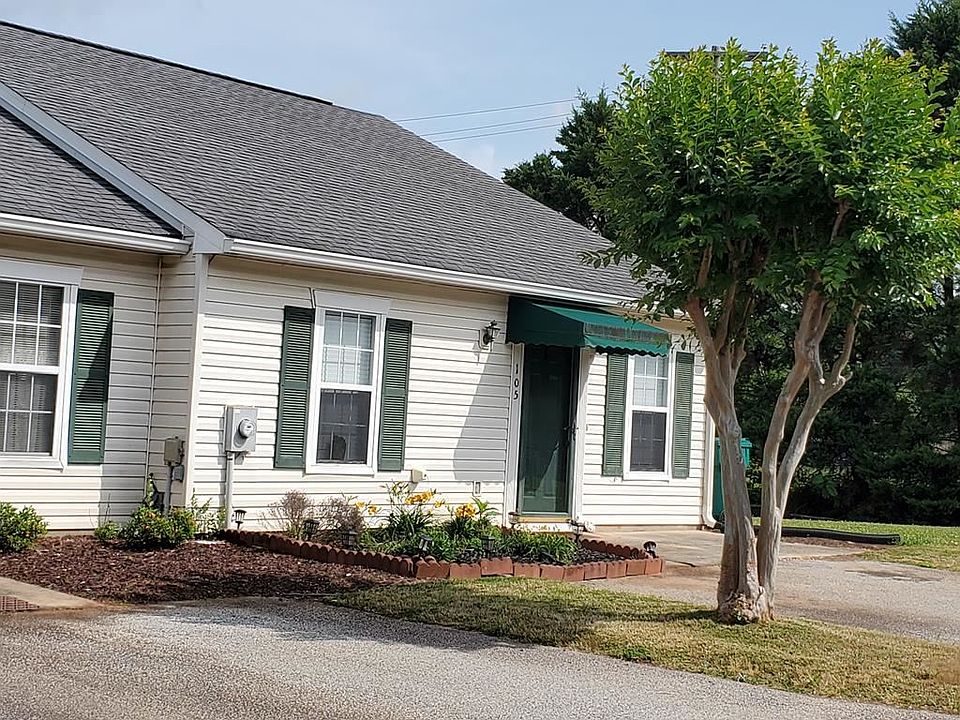 1st image of 105 Wisteria Ct