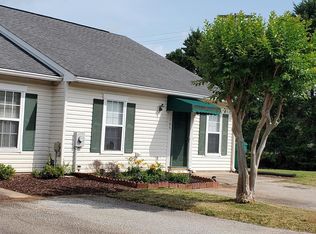 105 Wisteria Ct, Greenwood, SC 29649