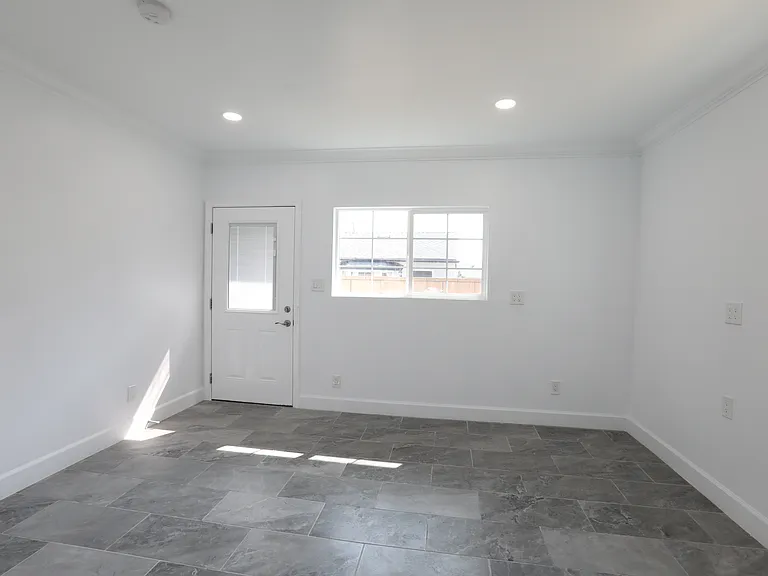 116 N Heliotrope Ave — Photo 16