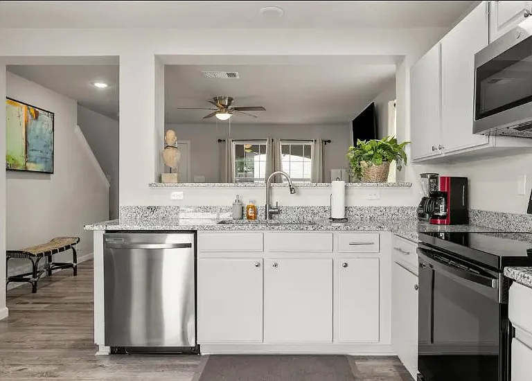 907 Grants Cyn — Photo 23