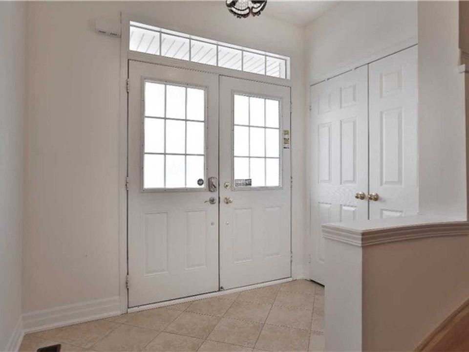 2nd image of 19 Homeview Rd