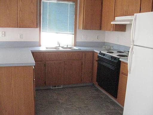 5th image of 1814 SE 168th Ave